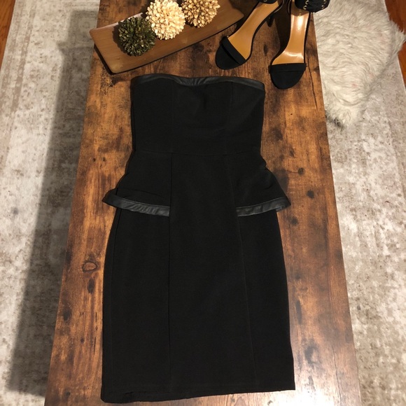 Charlotte Russe Dresses & Skirts - Charlotte Russe Black strapless bra dress size S